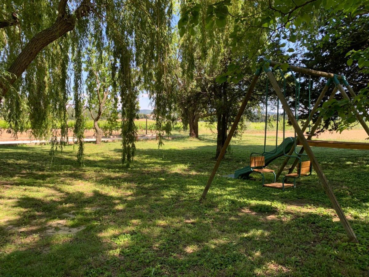Gites La Ferme De Marguerite Tulette Kültér fotó